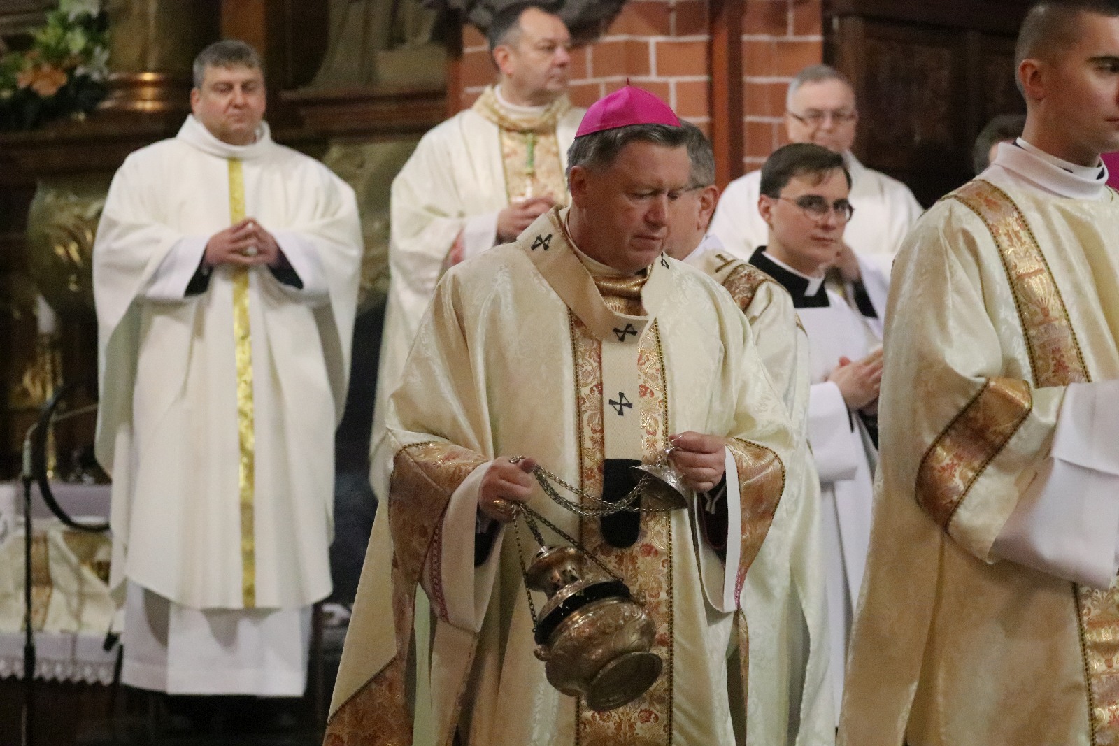 Święcenia biskupie księdza Piotra Wawrzynka	