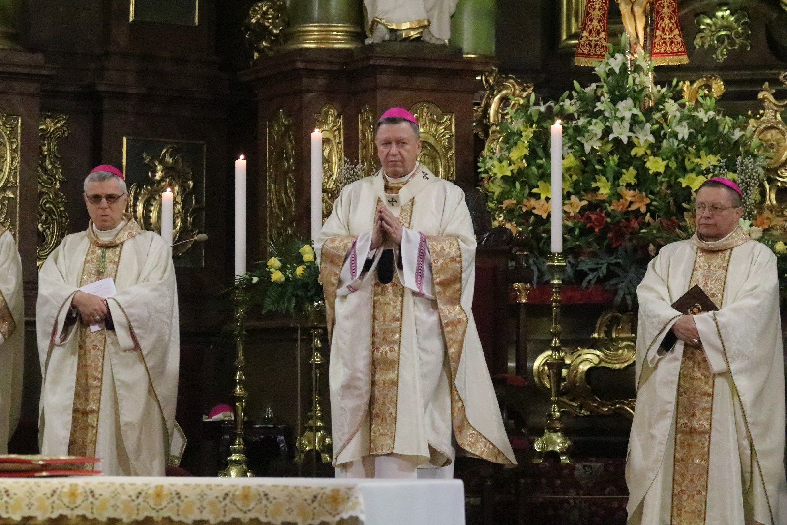 Święcenia biskupie księdza Piotra Wawrzynka	
