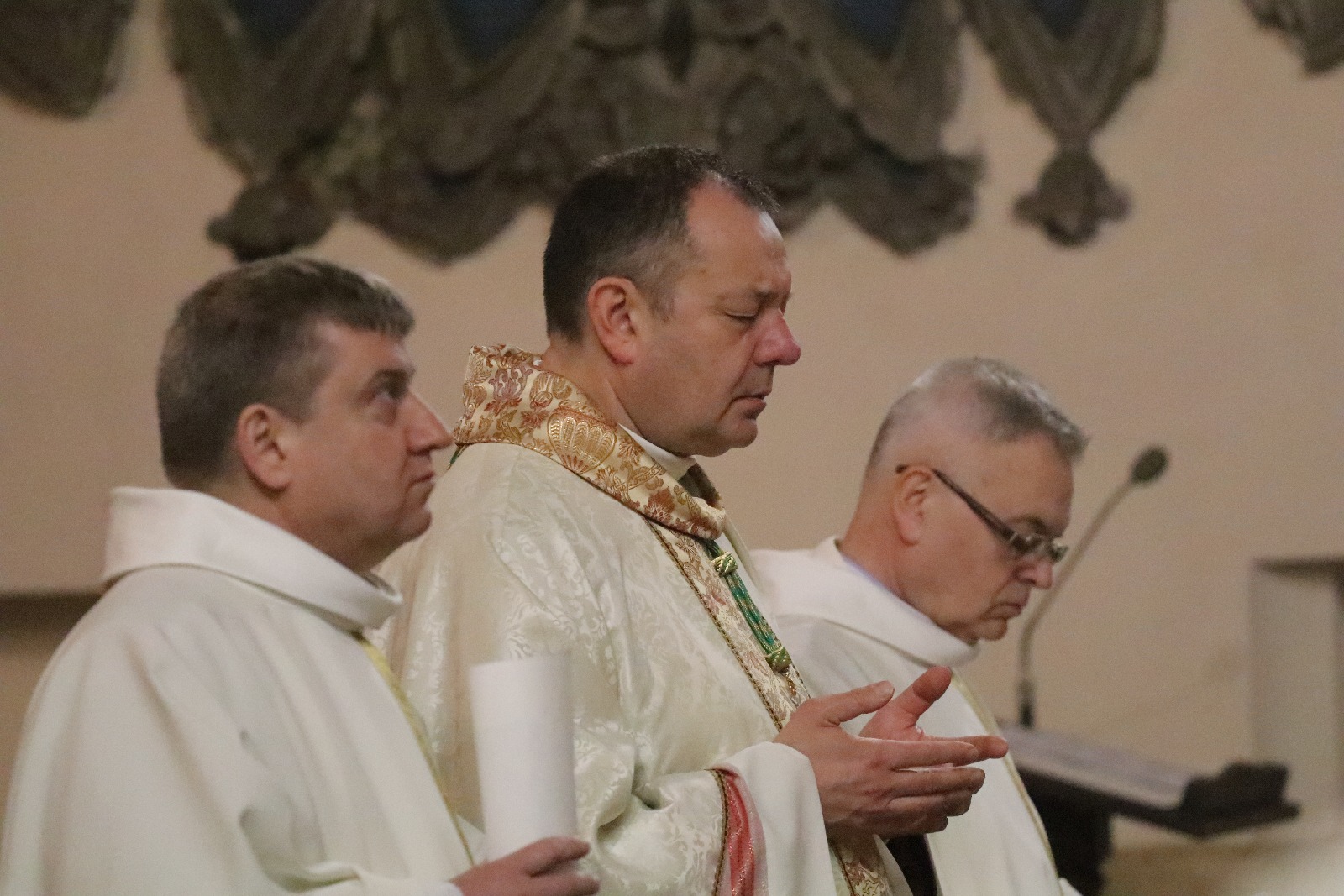 Święcenia biskupie księdza Piotra Wawrzynka	