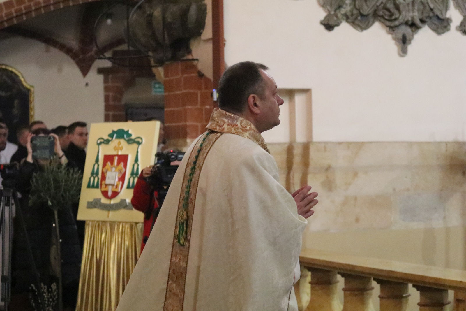 Święcenia biskupie księdza Piotra Wawrzynka	