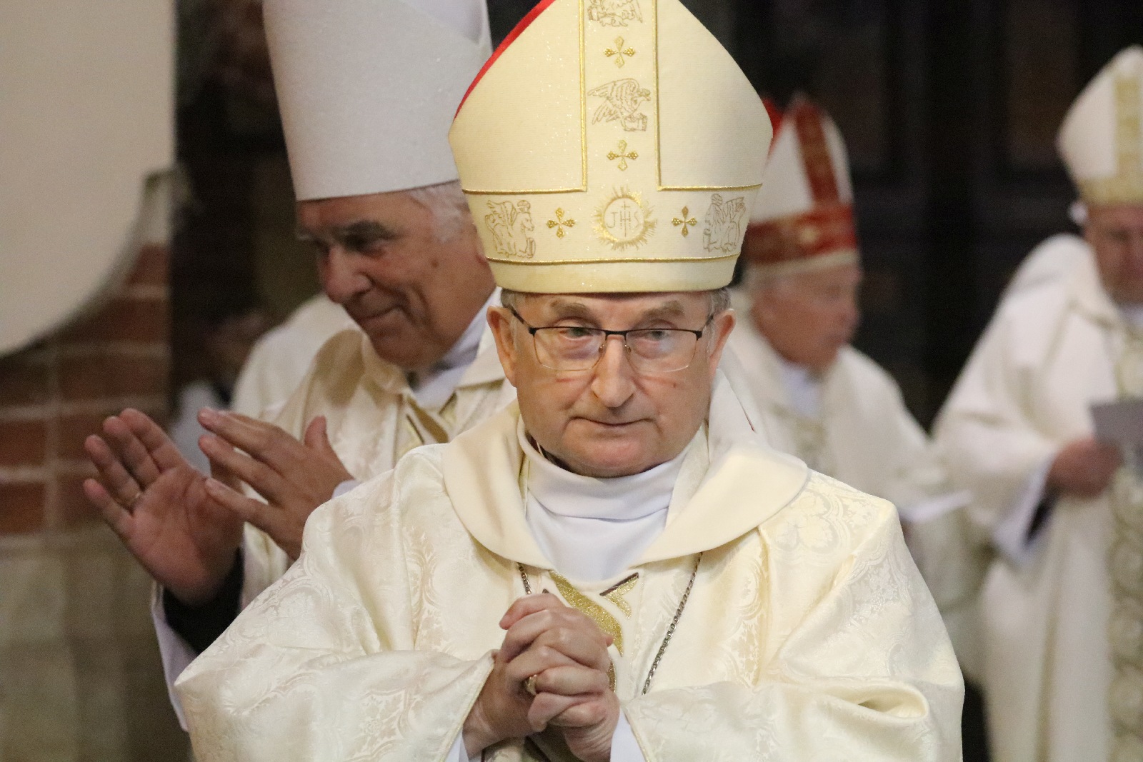 Święcenia biskupie księdza Piotra Wawrzynka	