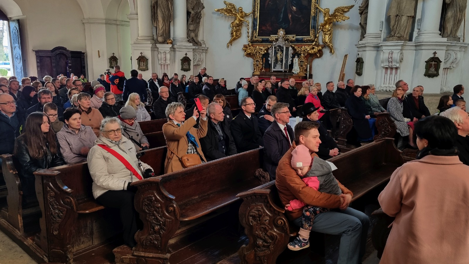 Pielgrzymka motocyklistów, poświęcenie sztandarów i Msza święta