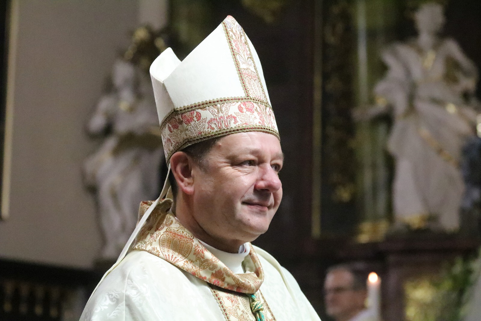 Święcenia biskupie księdza Piotra Wawrzynka	