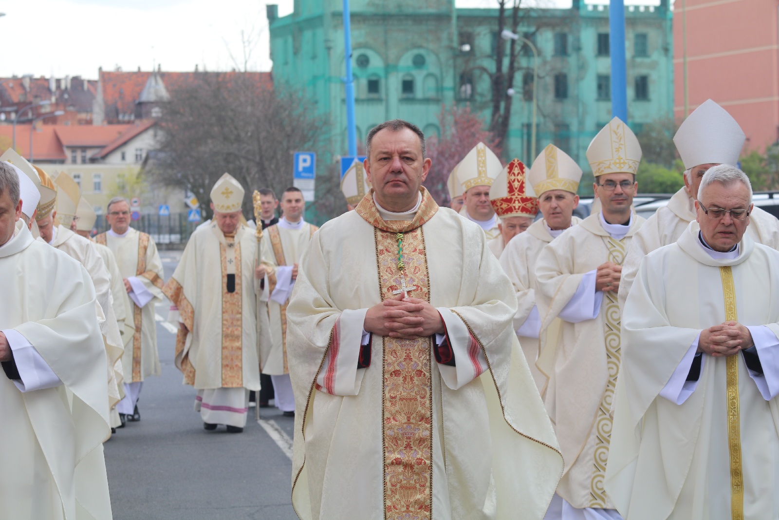 Święcenia biskupie księdza Piotra Wawrzynka	