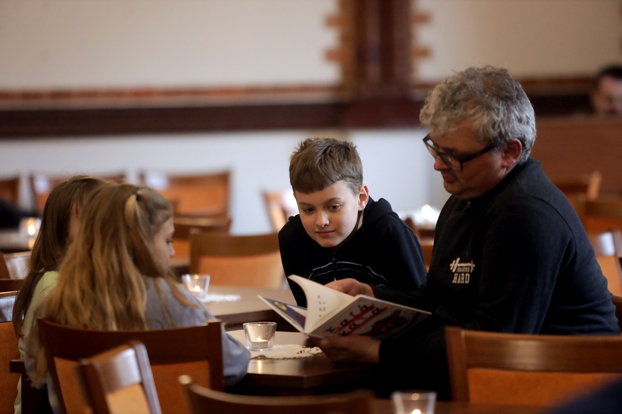 Spotkanie autorskie z Dionisiosem Sturisem w LBP