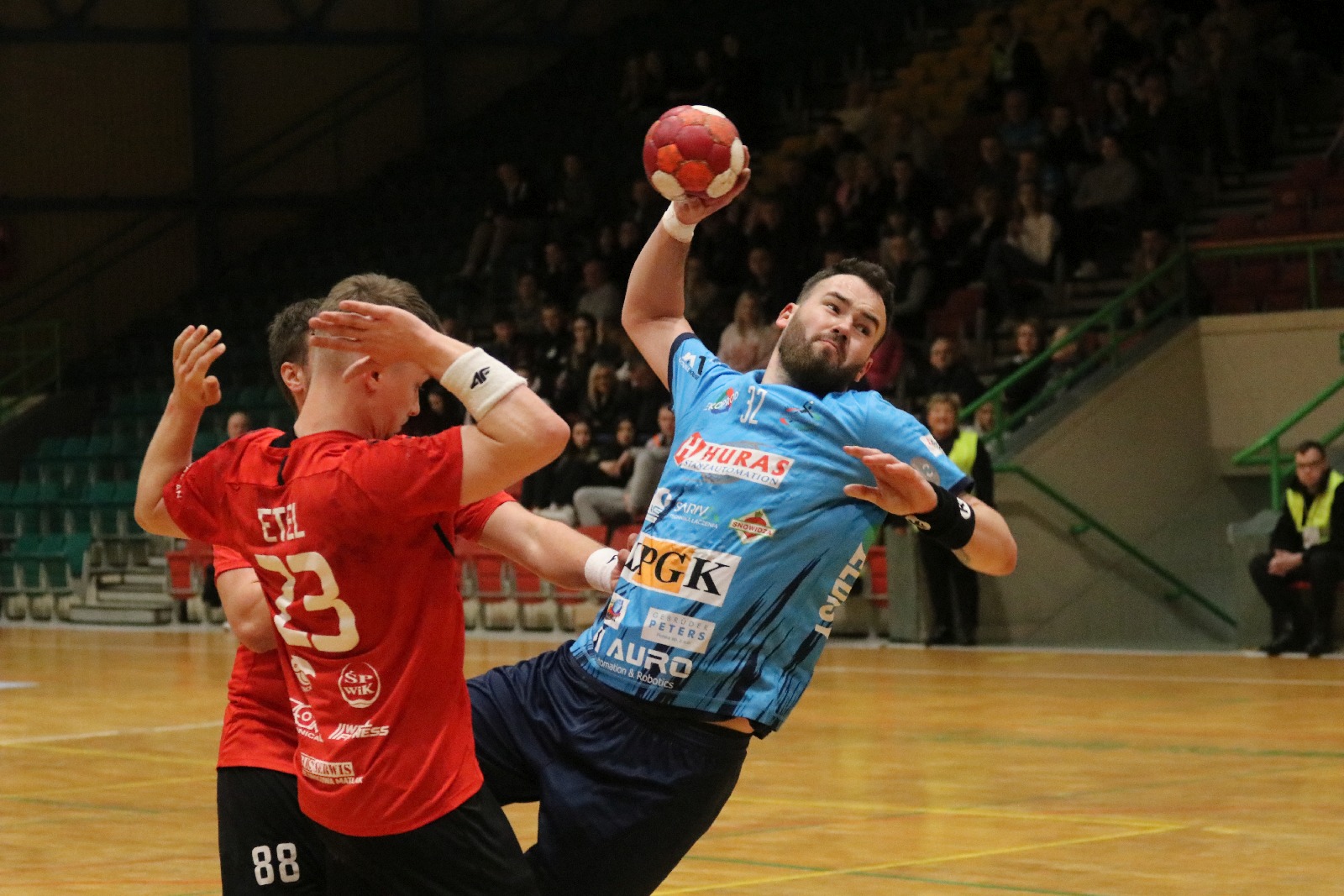 Pewne zwycięstwo Siódemki Miedź Huras Legnica