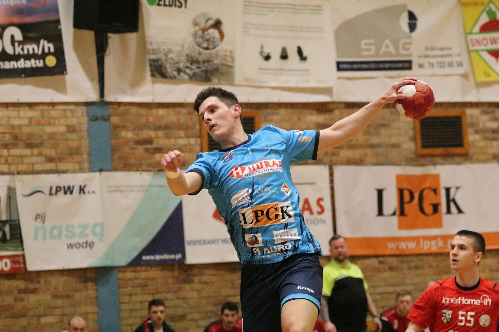 Pewne zwycięstwo Siódemki Miedź Huras Legnica