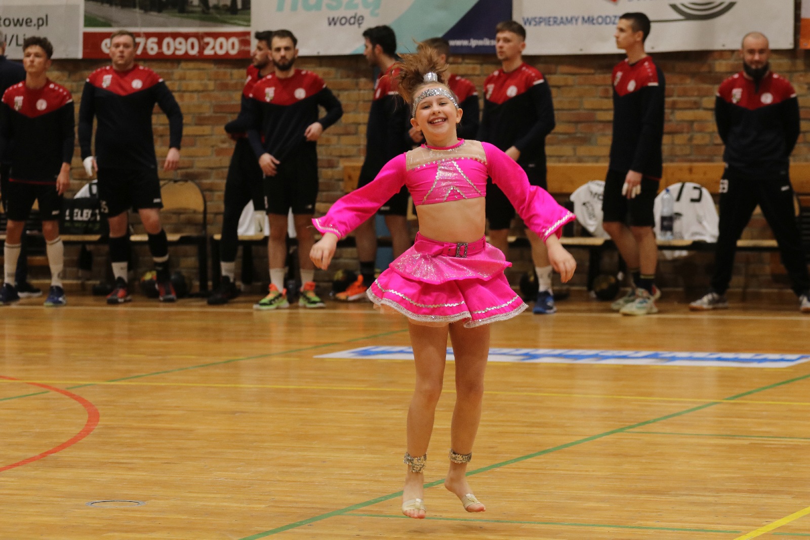 Pewne zwycięstwo Siódemki Miedź Huras Legnica