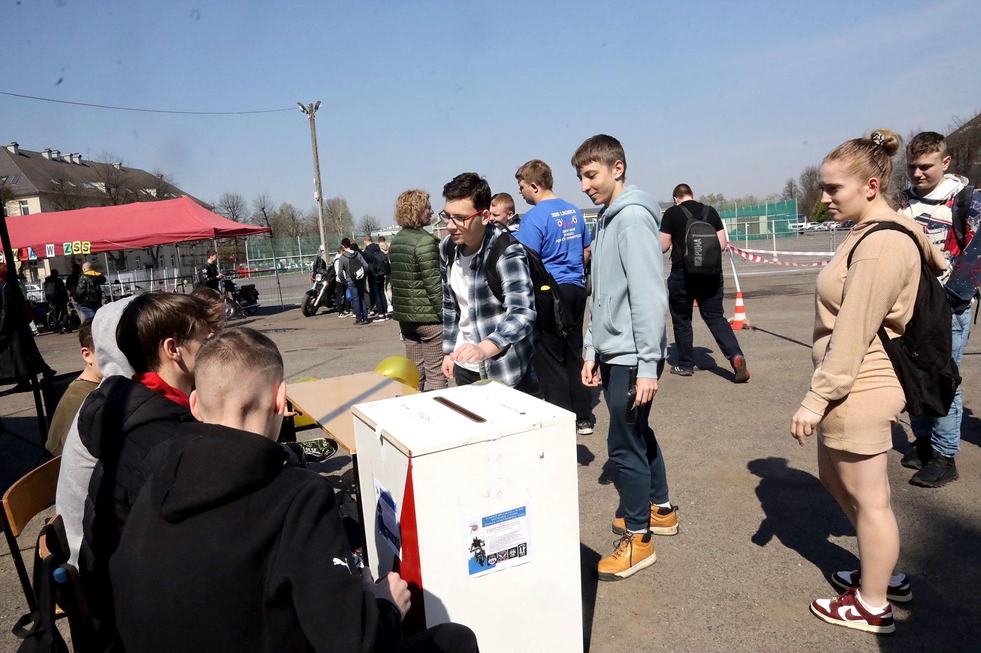 Dzień Motocykla w Zespole Szkół Samochodowych w Legnicy
