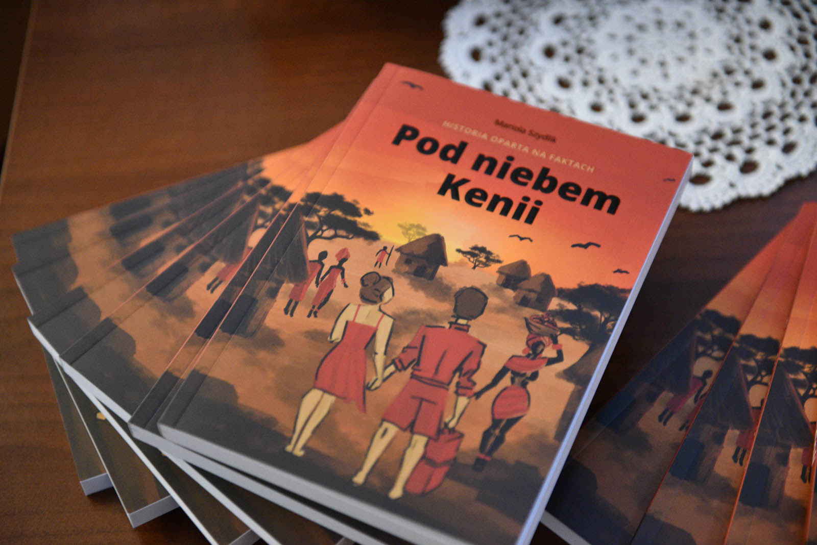 Napisała książkę o Kenii, swojej drugiej ojczyźnie