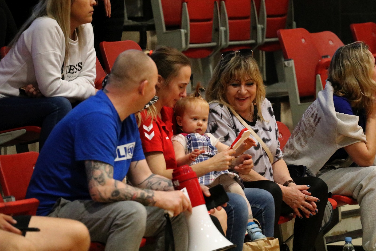 Dziewiątka Legnica gromi szczypiornistki z Krapkowic
