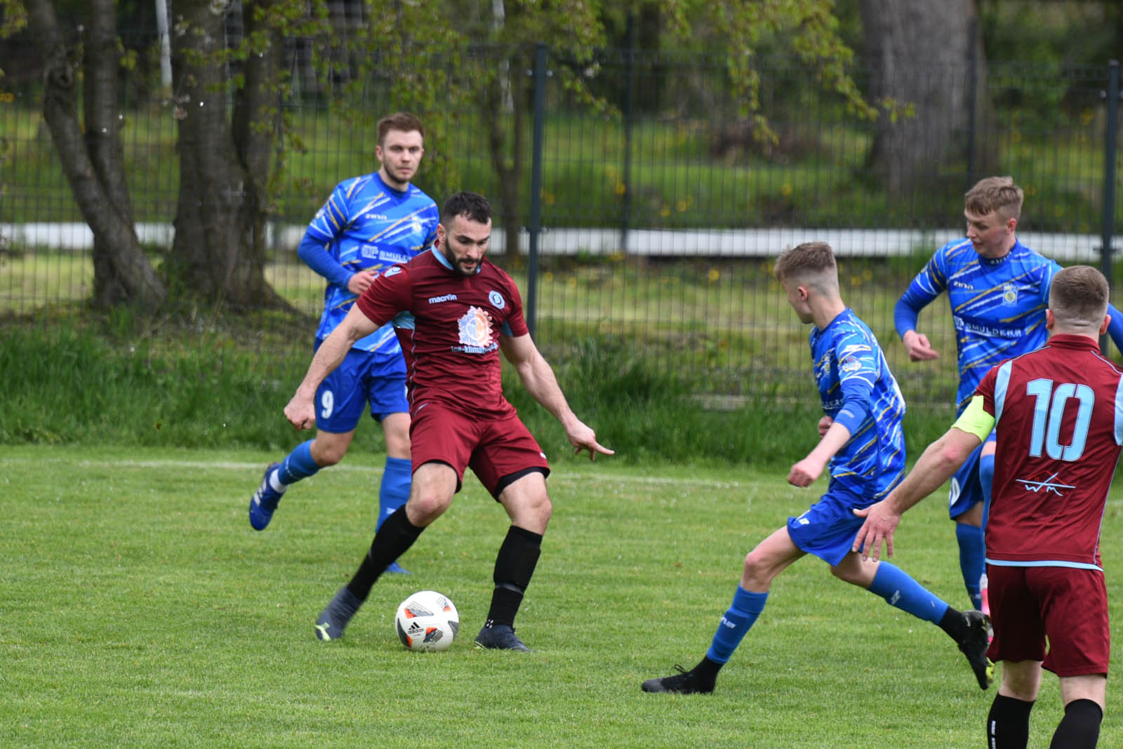 Stal Chocianów wygrywa z Błękitnymi Koskowice