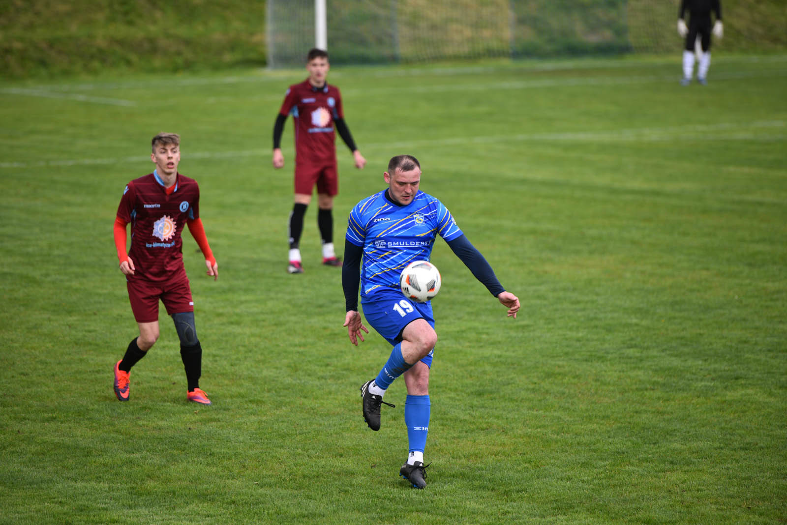 Stal Chocianów wygrywa z Błękitnymi Koskowice