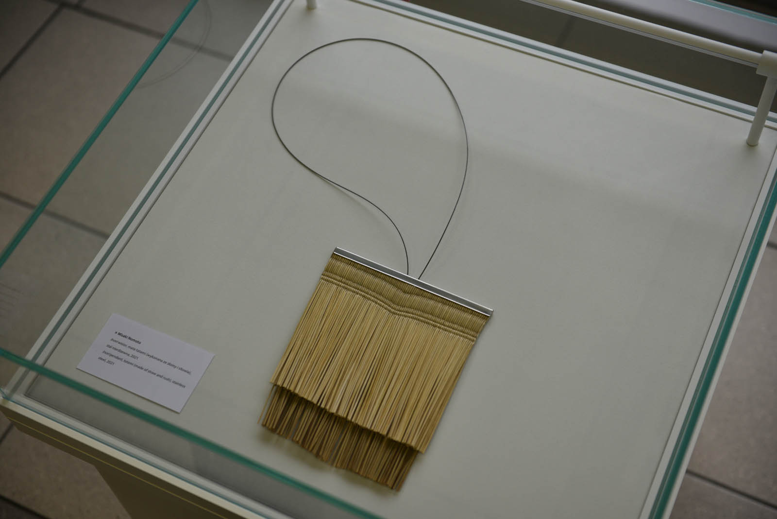 Współczesna biżuteria artystów z Japonii i polskiej projektantki