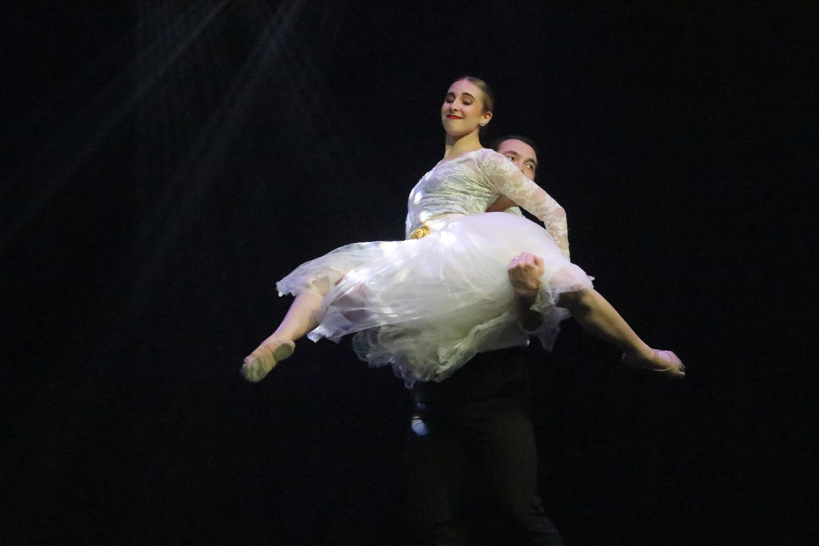 Ballet Magnificat w spektaklu Deliver us! (Wybaw nas)
