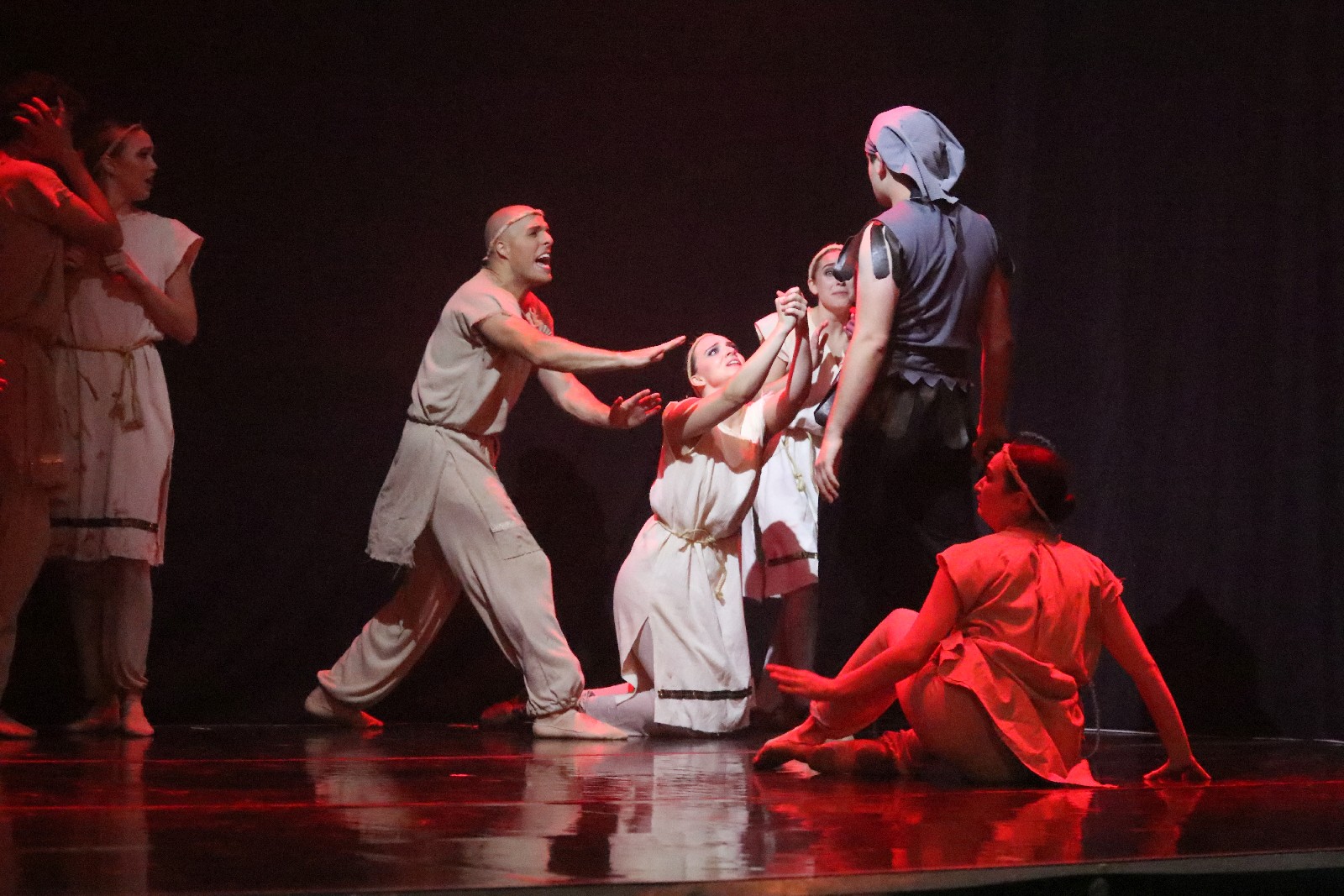 Ballet Magnificat w spektaklu Deliver us! (Wybaw nas)