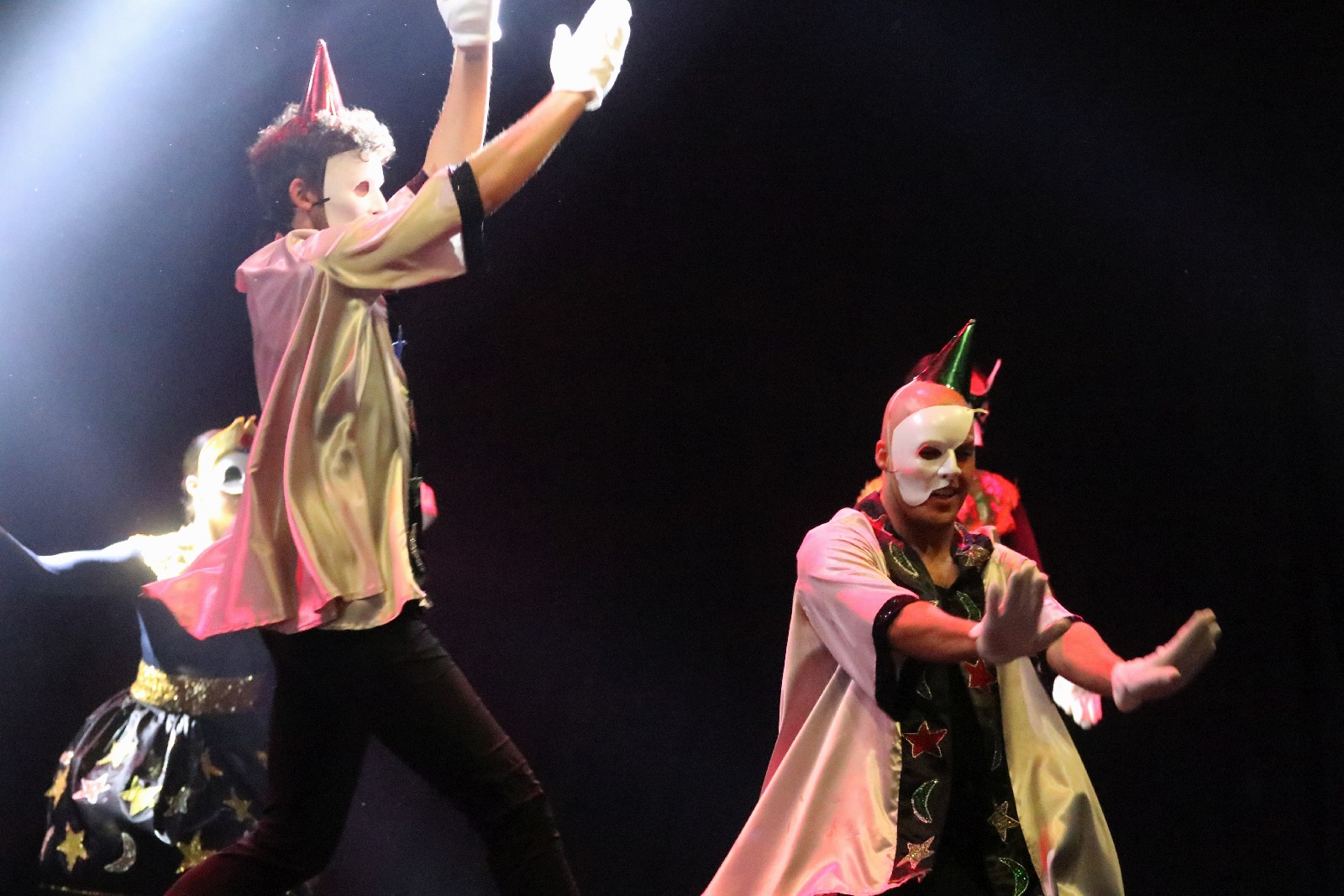 Ballet Magnificat w spektaklu Deliver us! (Wybaw nas)