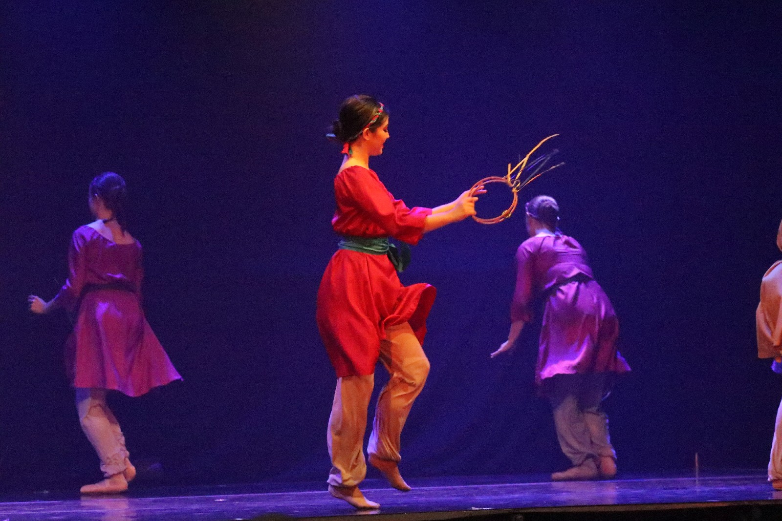 Ballet Magnificat w spektaklu Deliver us! (Wybaw nas)