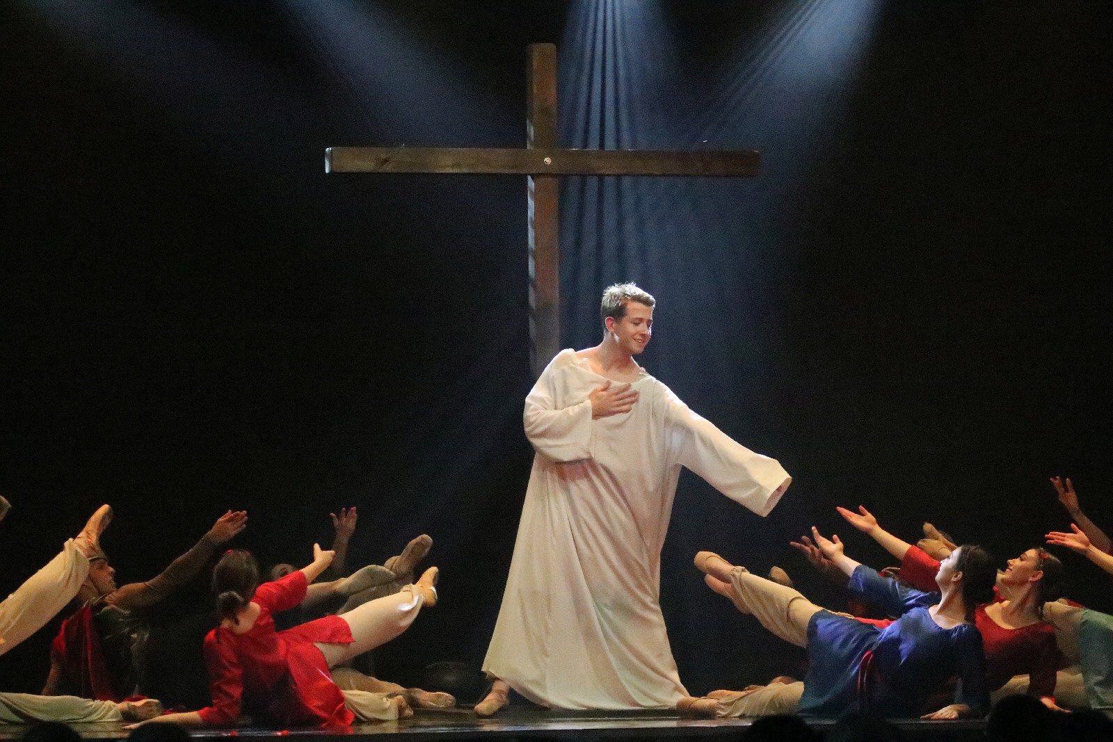 Ballet Magnificat w spektaklu Deliver us! (Wybaw nas)