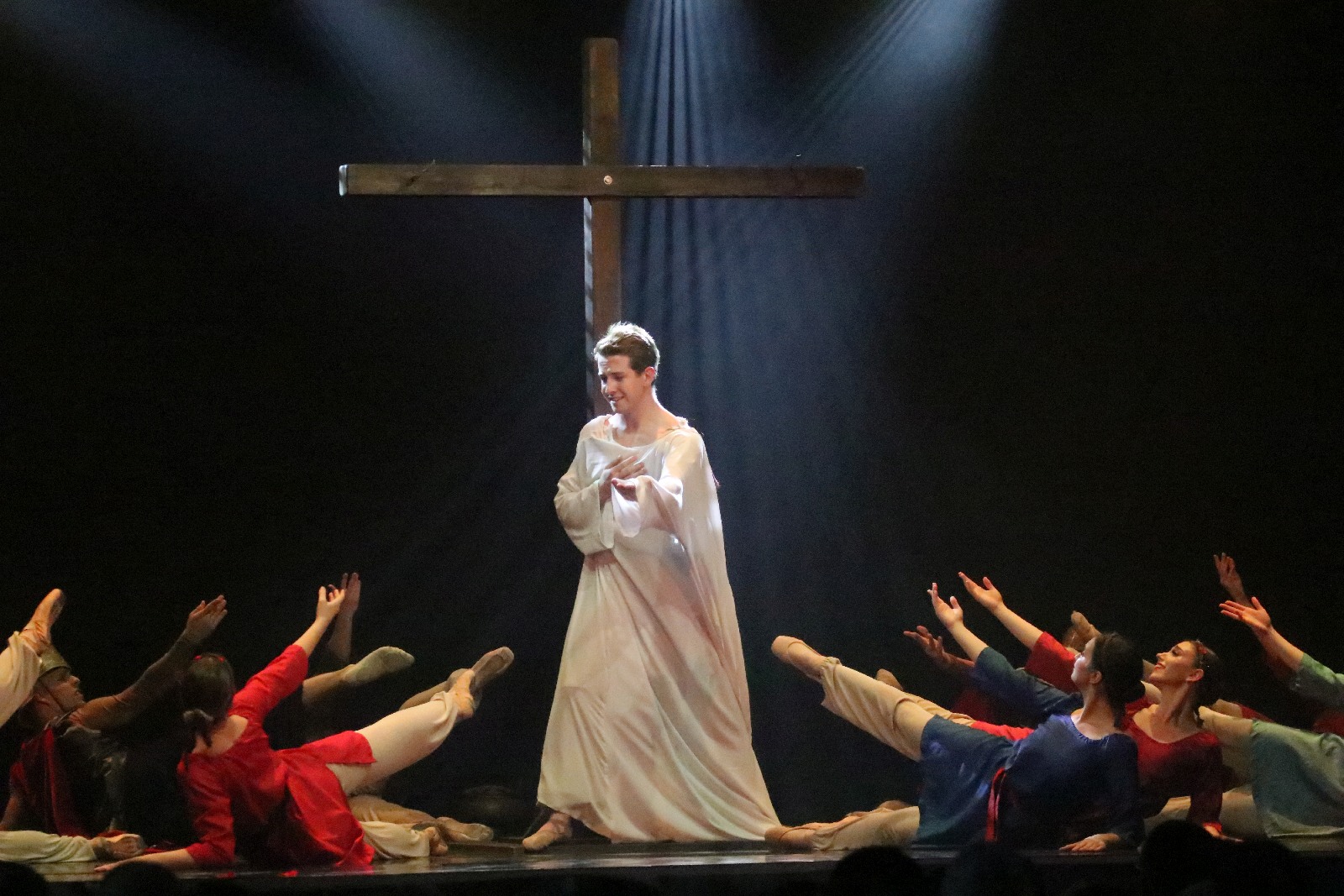 Ballet Magnificat w spektaklu Deliver us! (Wybaw nas)