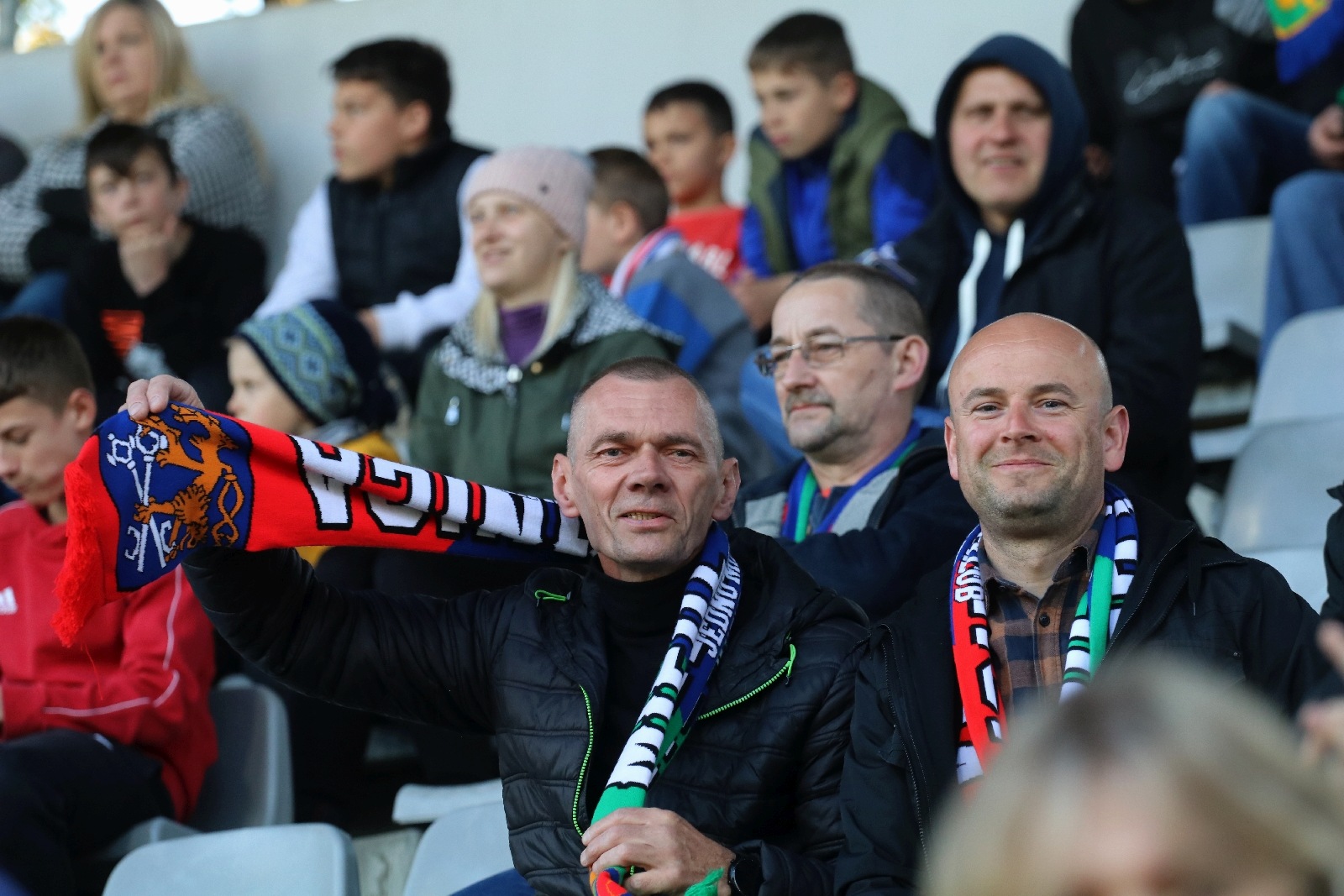 Mimo dopingu kibiców Miedź przegrywa z Widzewem