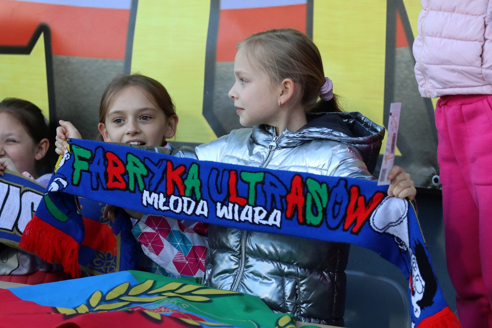 Mimo dopingu kibiców Miedź przegrywa z Widzewem