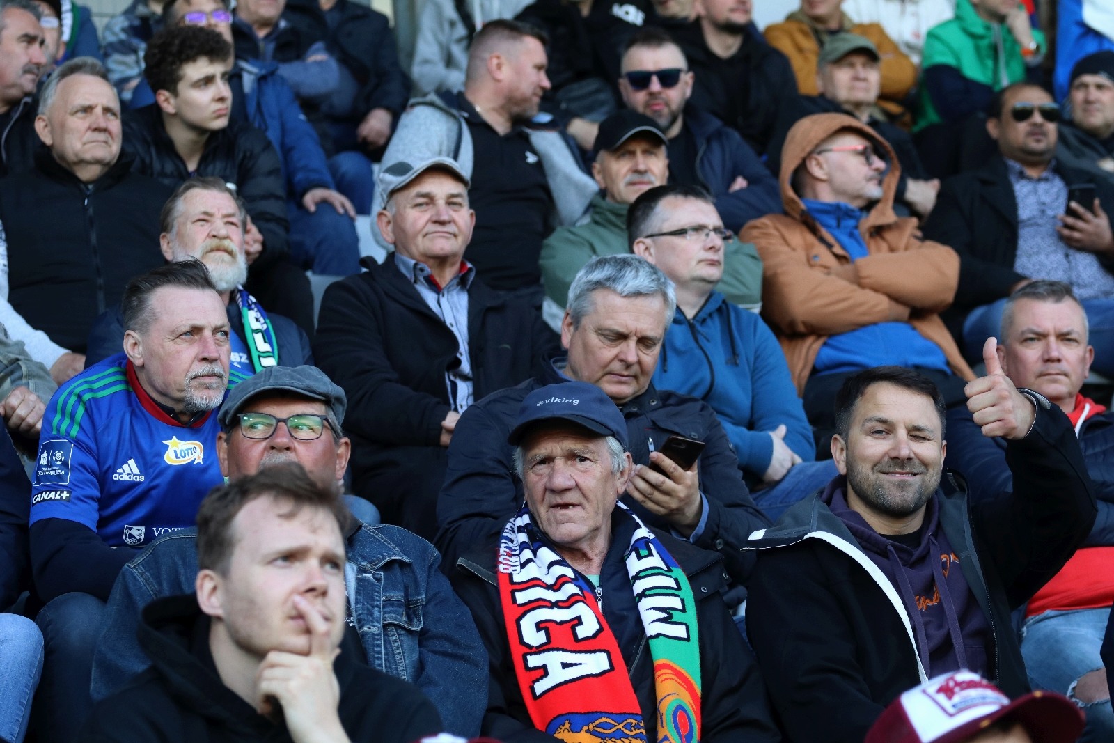 Mimo dopingu kibiców Miedź przegrywa z Widzewem