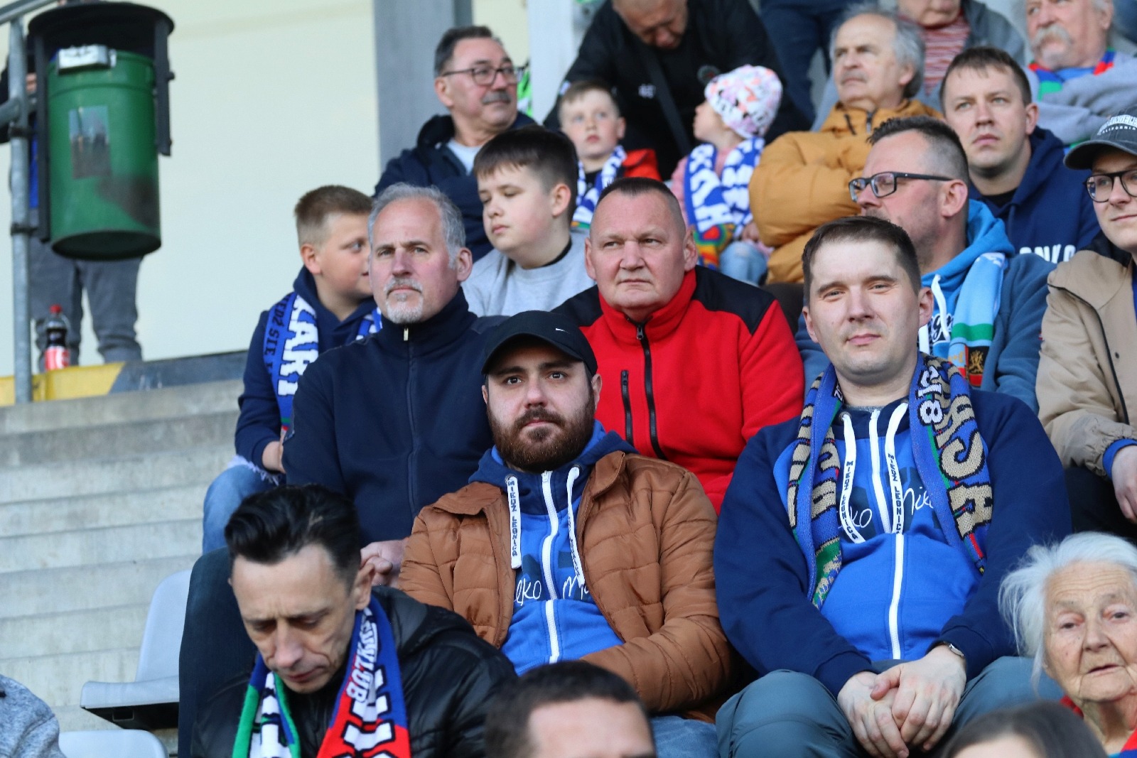 Mimo dopingu kibiców Miedź przegrywa z Widzewem