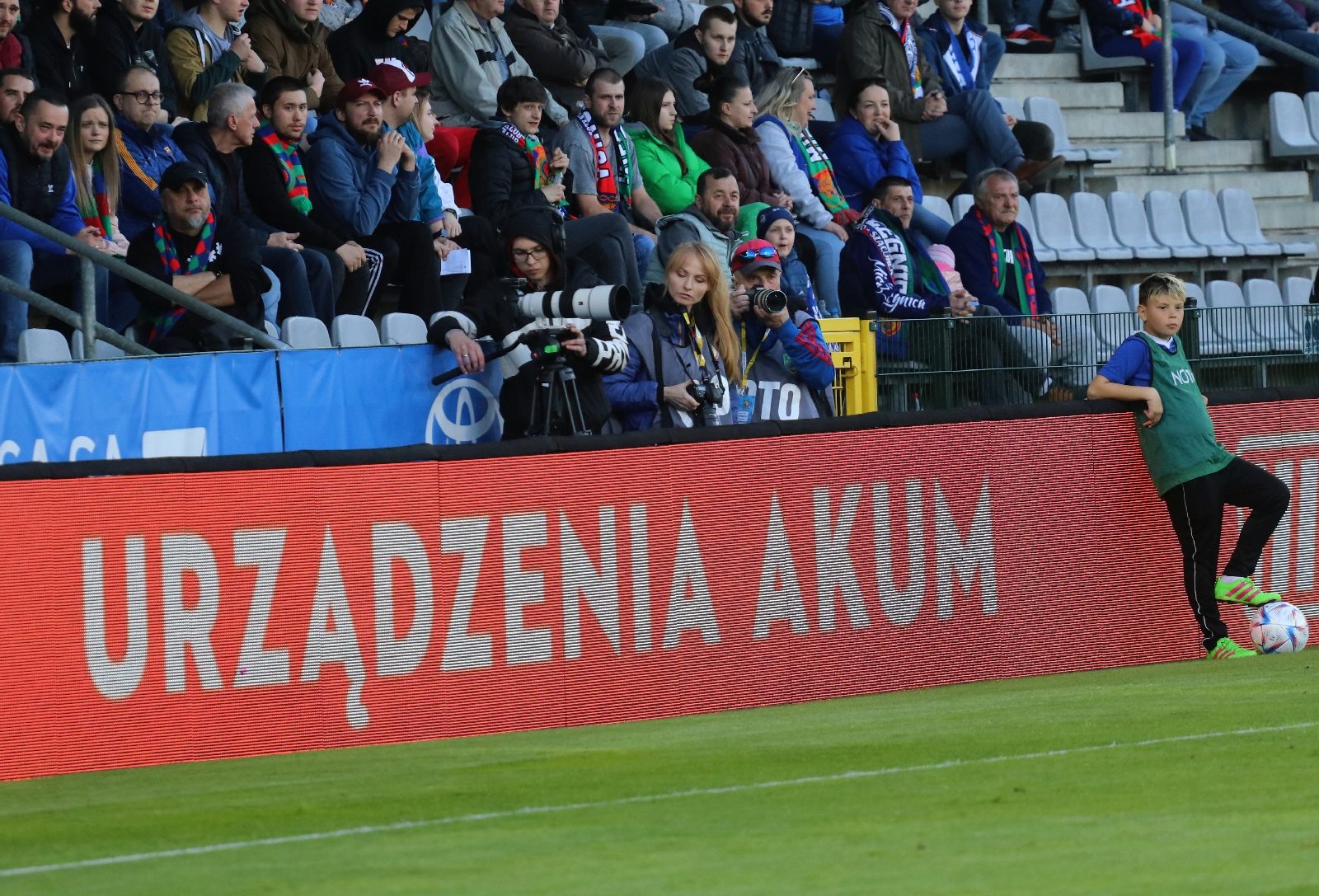 Mimo dopingu kibiców Miedź przegrywa z Widzewem