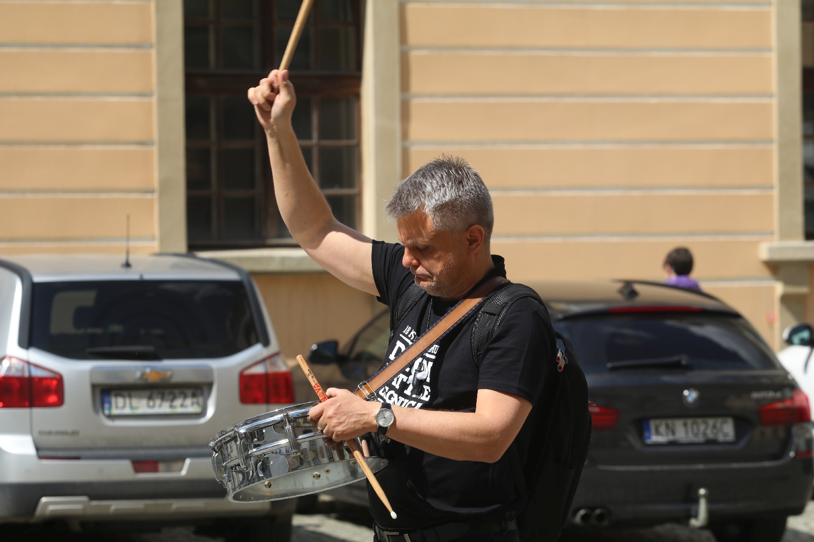 Parada perkusyjna pod wodzą Jacka Muzioła przeszła przez Legnicę