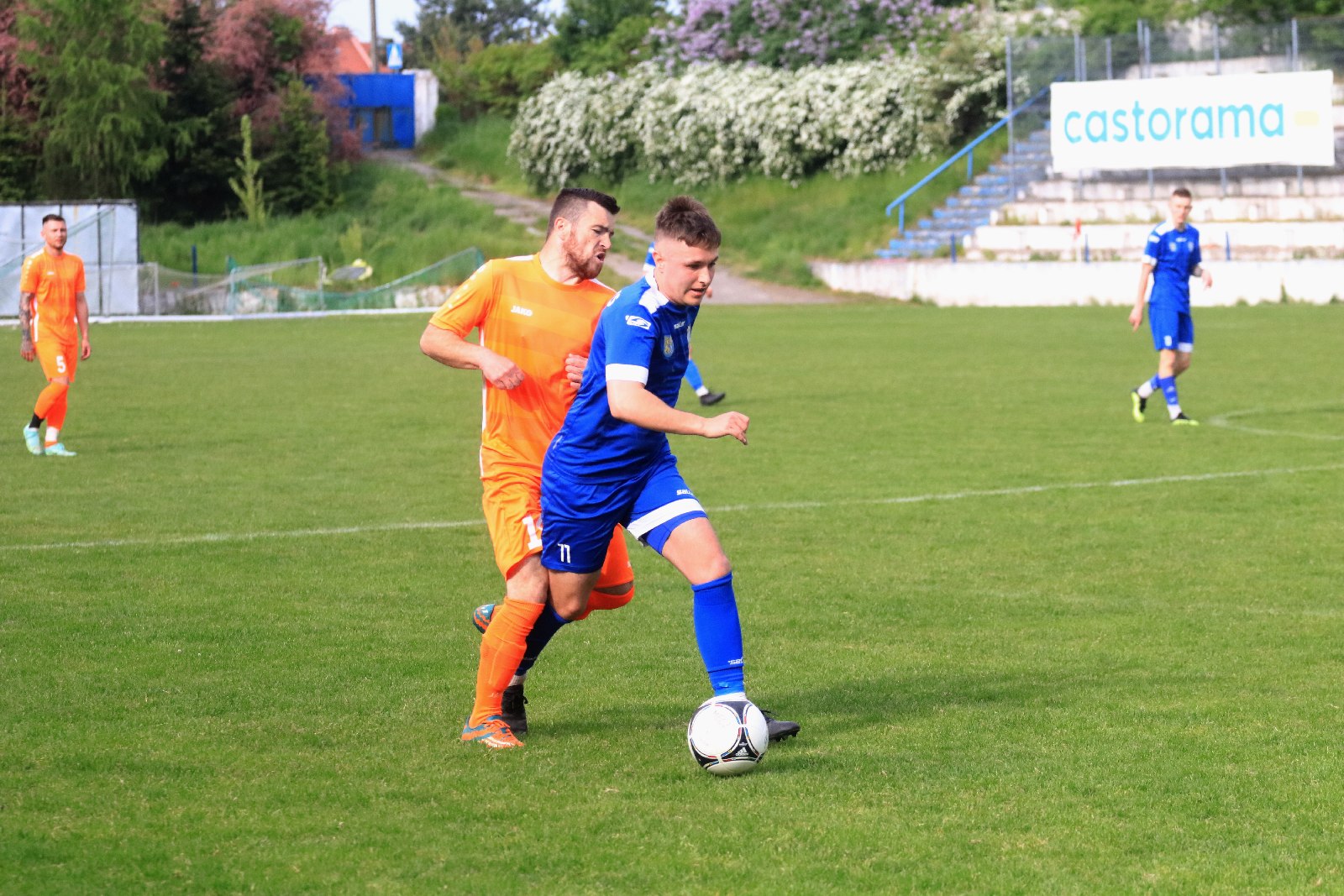 Konfeks Legnica w dziesiątkę wygrywa z Czarnymi Dziewin