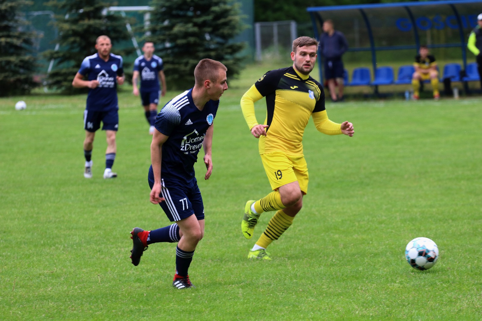 Kaczawa Bieniowice pokonuje Orzeł Zagrodno w zaległym meczu