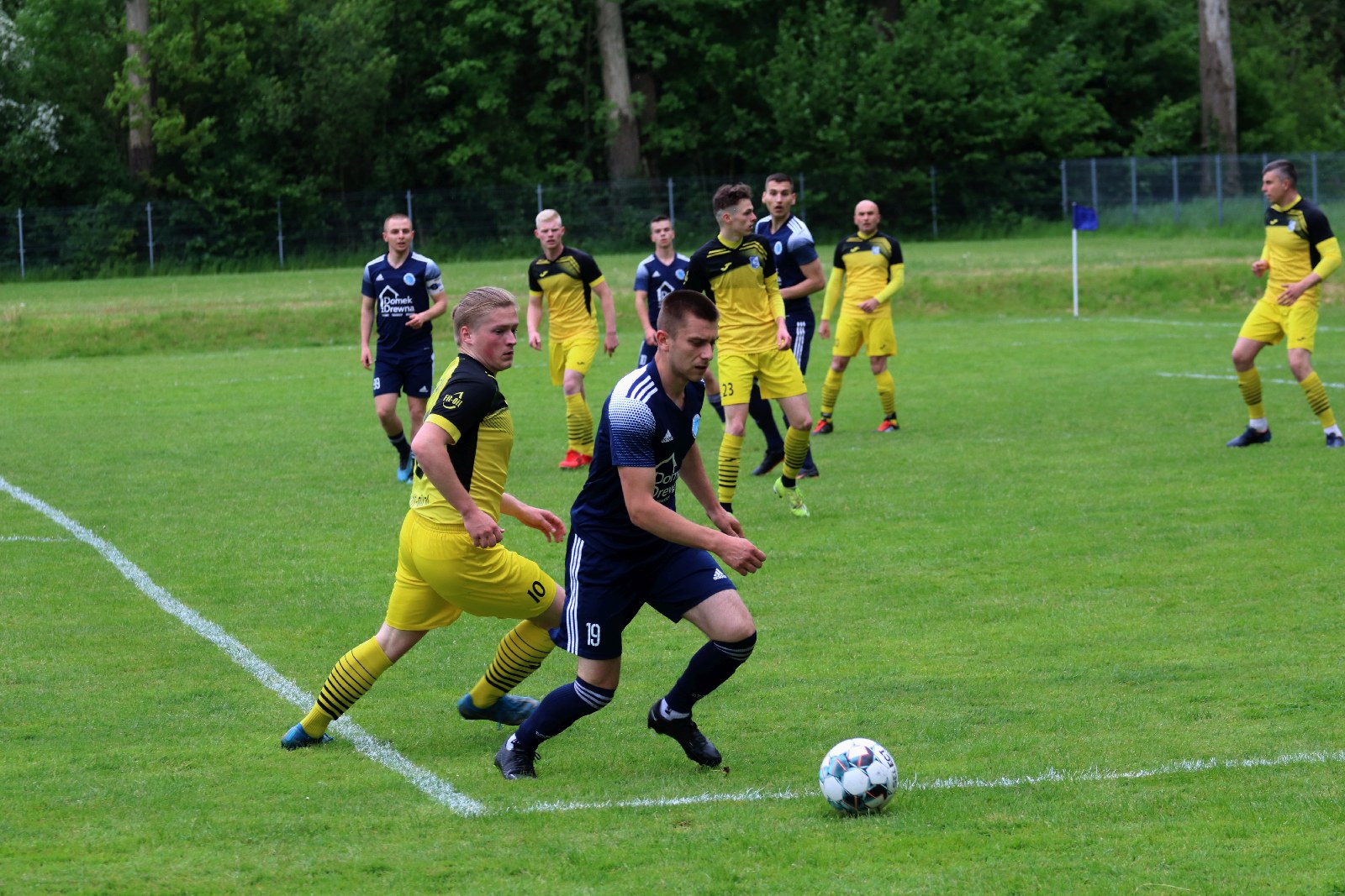 Kaczawa Bieniowice pokonuje Orzeł Zagrodno w zaległym meczu