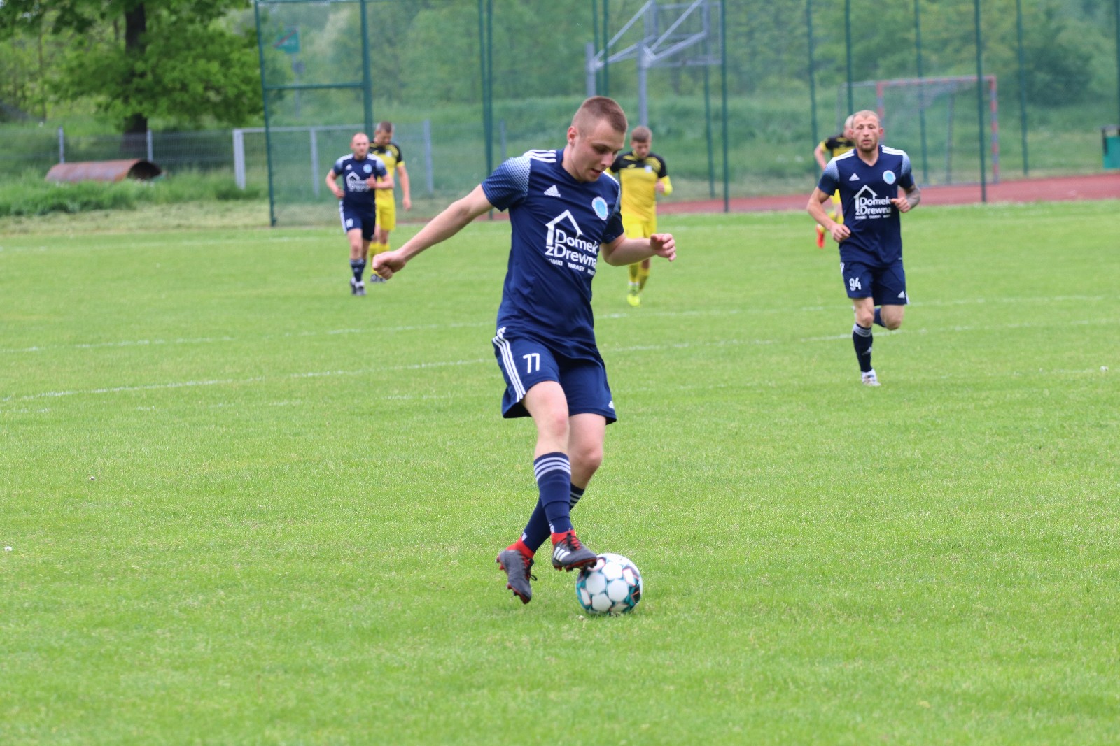 Kaczawa Bieniowice pokonuje Orzeł Zagrodno w zaległym meczu