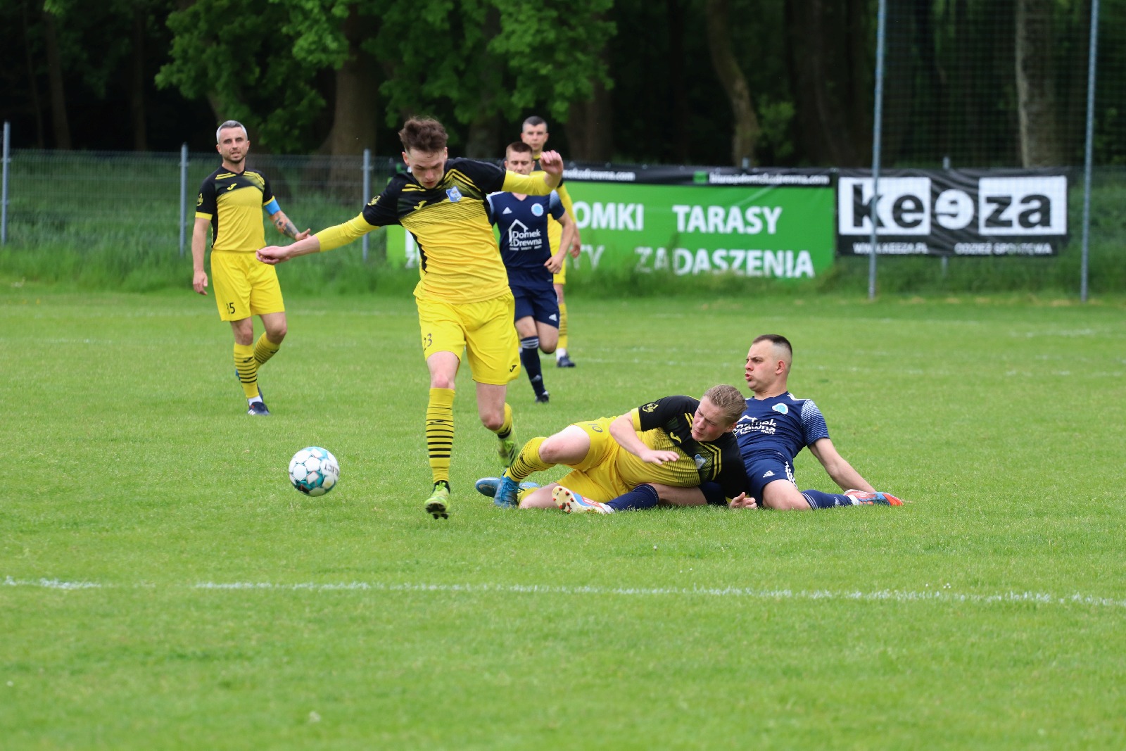Kaczawa Bieniowice pokonuje Orzeł Zagrodno w zaległym meczu