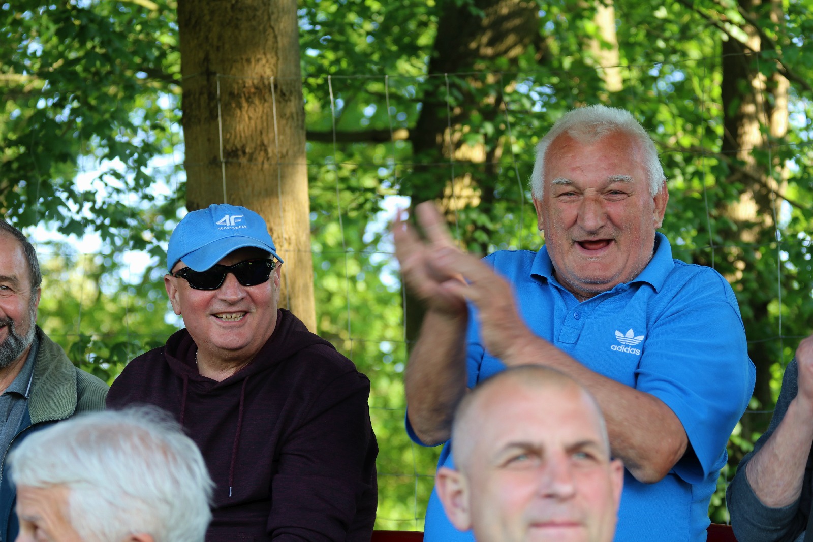 Remis w Kochlicach. Hat trick Dawida Stachowiaka z Iskry