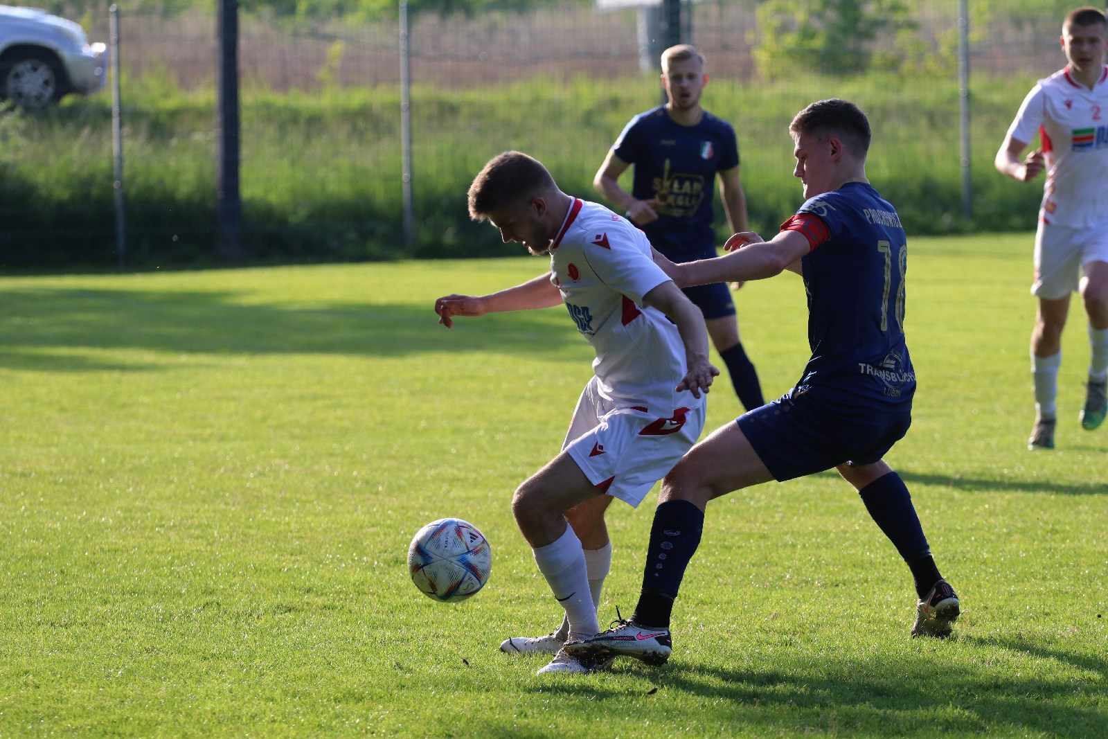 Remis w Kochlicach. Hat trick Dawida Stachowiaka z Iskry