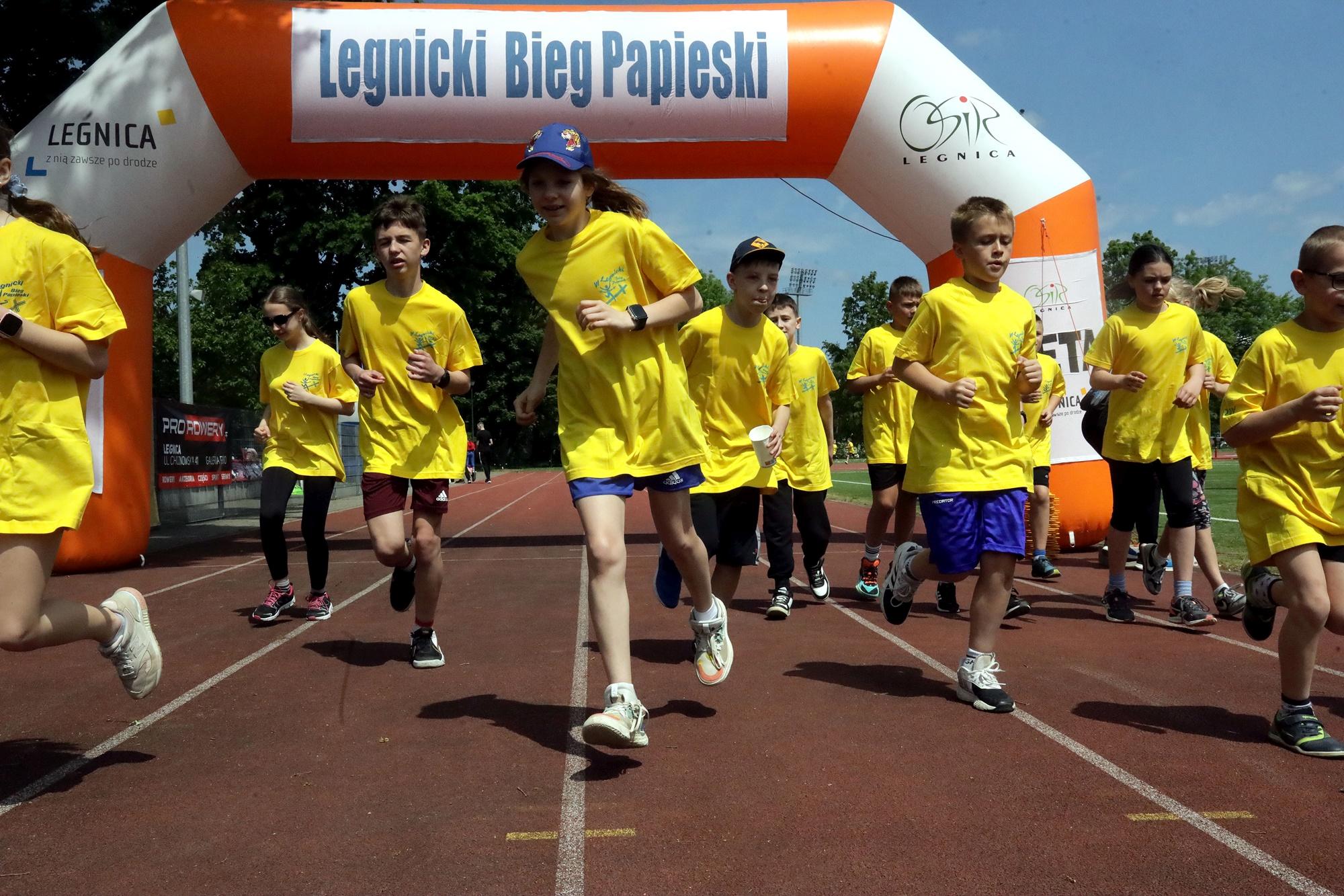W legnickim biegu papieskim pobiegło kilkadziesiąt osób