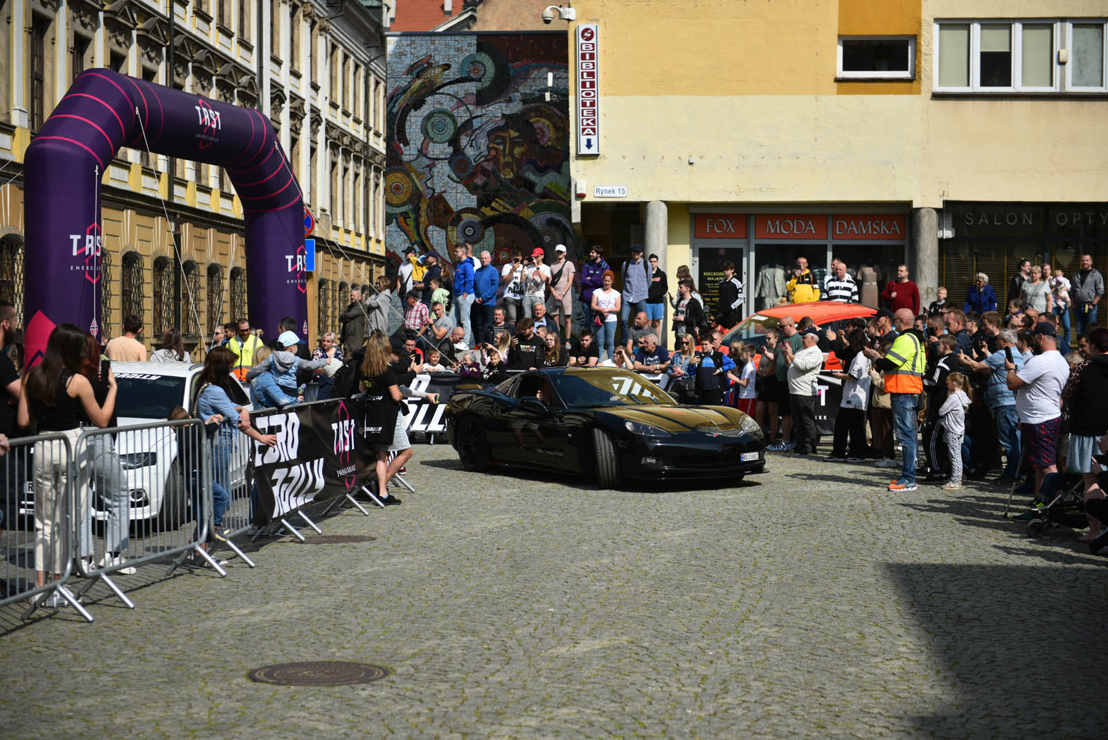 Euro Rally 2023. To było niezwykłe widowisko motoryzacyjne. Cz.1
