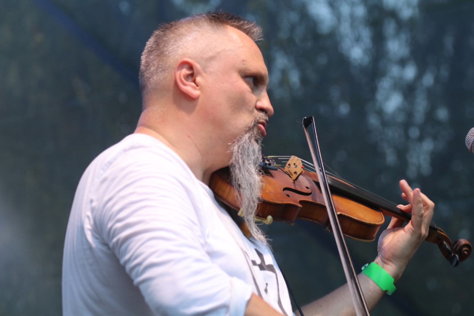Michał Jelonek zrobił wielkie show nad jeziorem