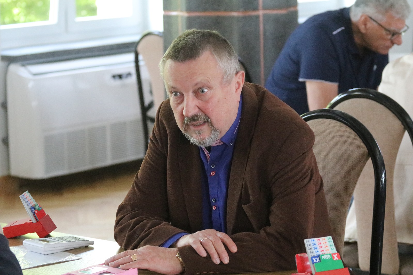 Czterdzieci jeden par stanęło do rywalizacji brydżowych