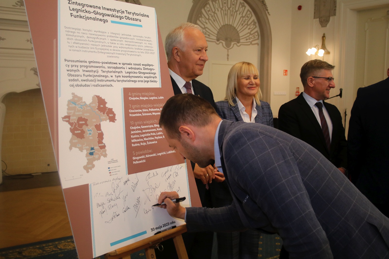 Podpisanie porozumienia gminno-powiatowego w sprawie ZIT LGOF