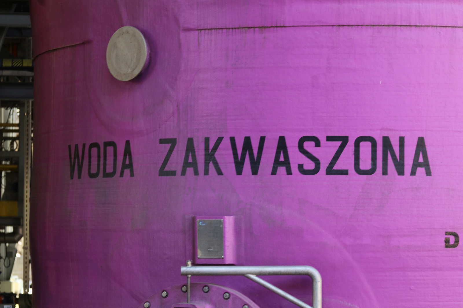 Instalacja „Solinox” już oczyszcza gazy poprocesowe w hucie