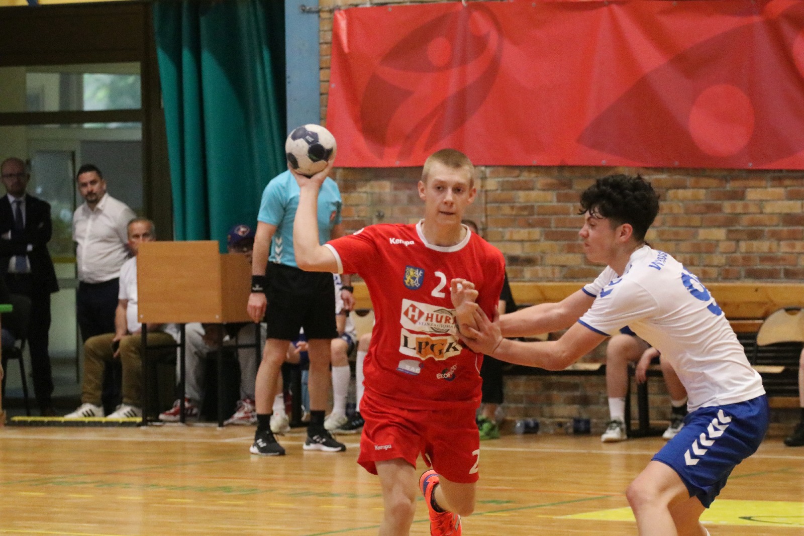 Młodzicy Siódemki Huras Legnica Mistrzami Polski