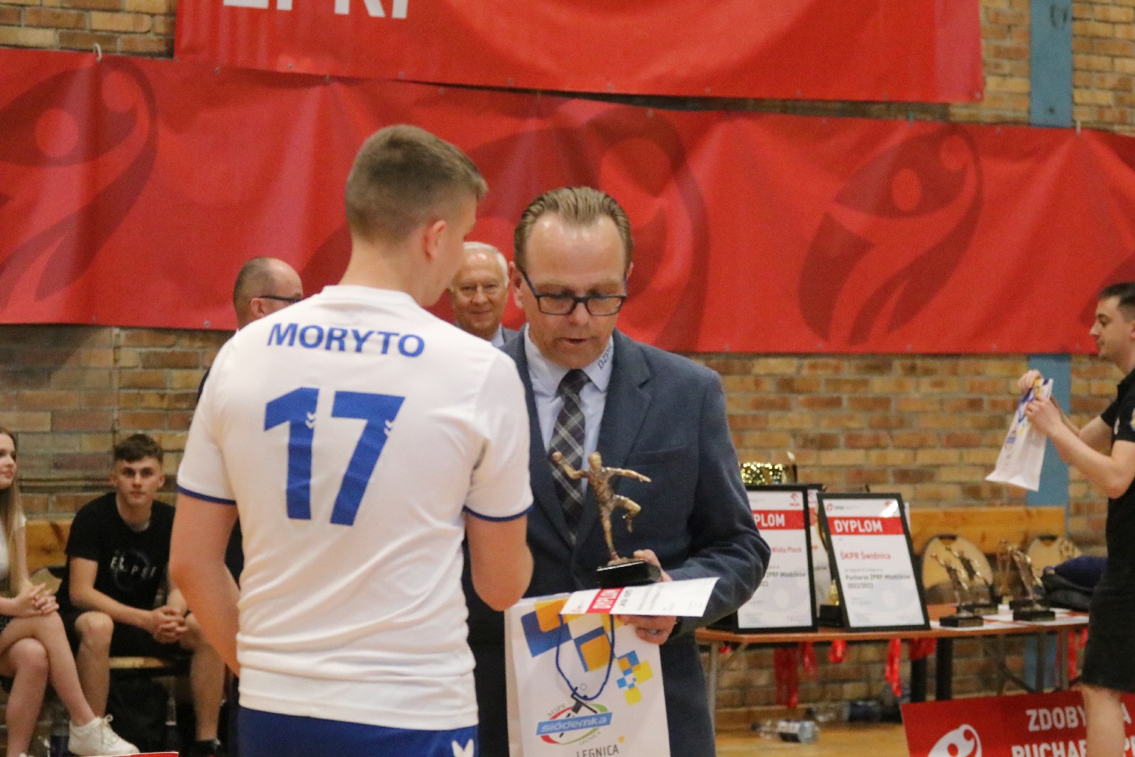 Młodzicy Siódemki Huras Legnica Mistrzami Polski