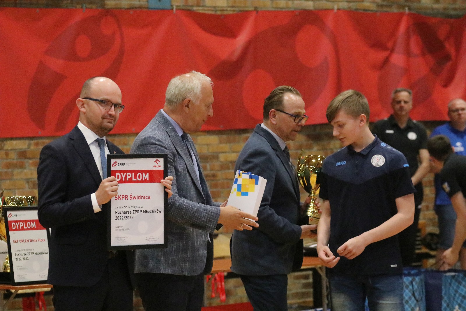 Młodzicy Siódemki Huras Legnica Mistrzami Polski