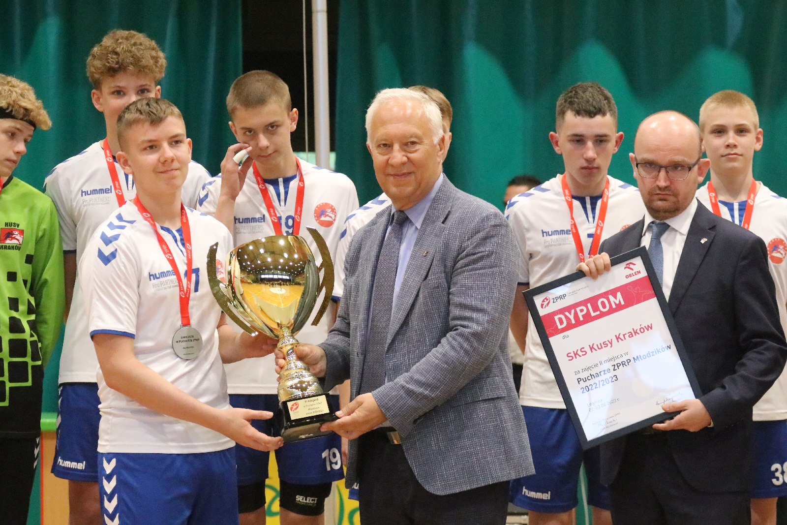Młodzicy Siódemki Huras Legnica Mistrzami Polski