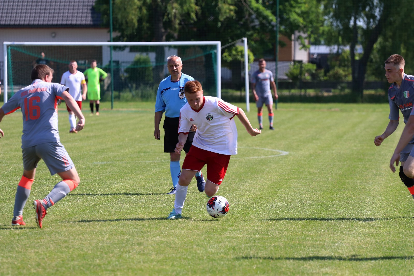 Dziewięć goli w Szczedrzykowicach i wygrana Orła Pichorowice