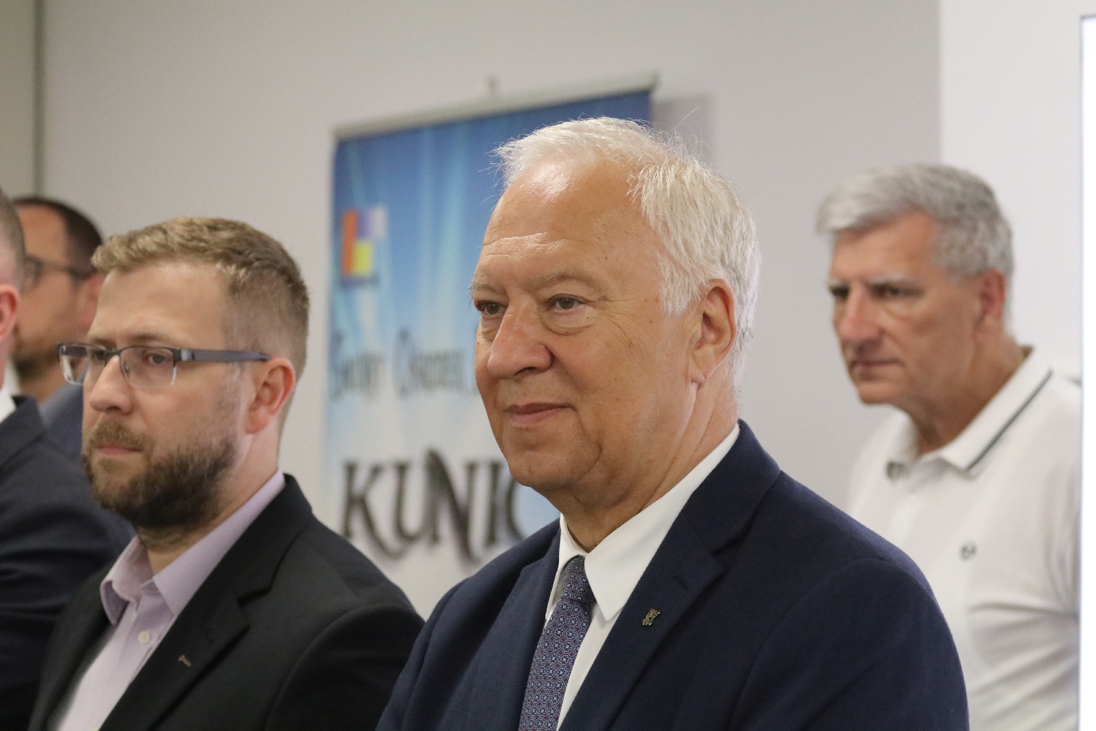 Symultana szachowa z Cherniaievem i wręczenie pucharów