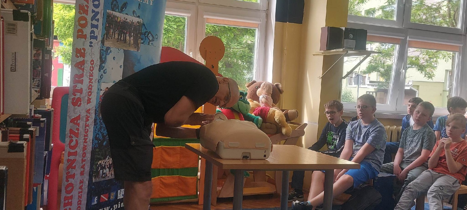 Przedwakacyjne spotkanie druhów „Pinotera” z dziećmi i młodzieżą